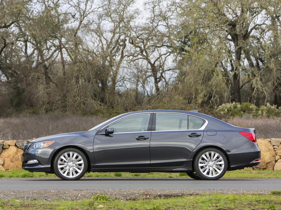  Acura RLX 2013 года  (фото 10 из 41)